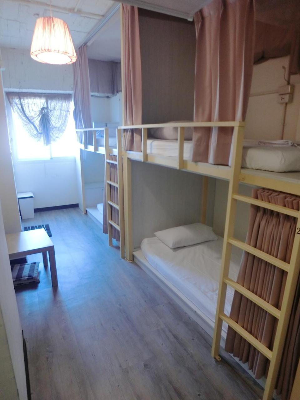 Easyinn Hotel & Hostel Tainan Extérieur photo